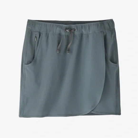 Patagonia Women's Fleetwith Skort NWT - Picture 3 of 8